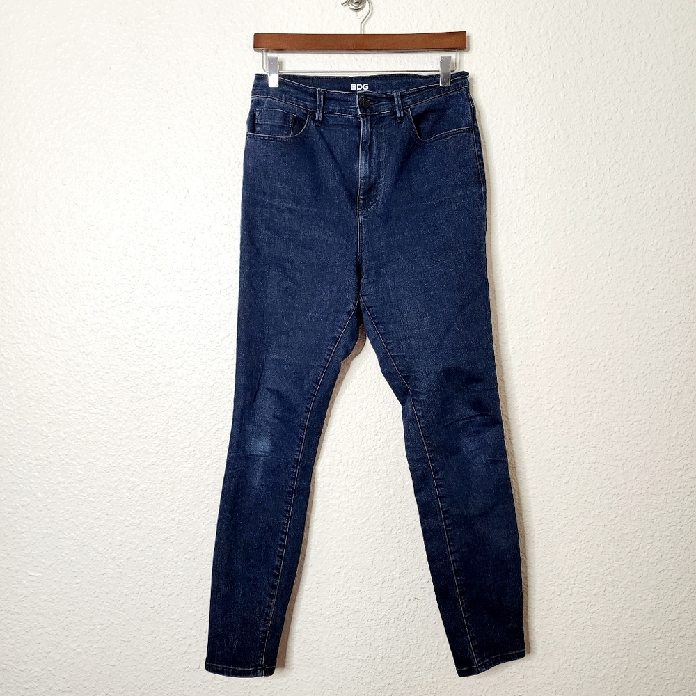 BDG x Urban Outfitters Super High Rise Twig Ankle Dark Wash Size 30